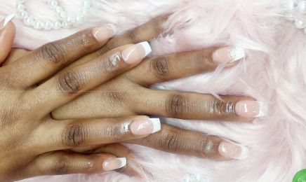 Khue Ongles : Manucure à Toulouse