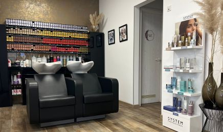 Friseur Hair & Beauty Studio Inh. Inna Jakobi: Kosmetikstudio in Walldürn