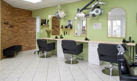 Aux ciseaux d'elo : Institut de beauté à Saint-Mars-du-Désert