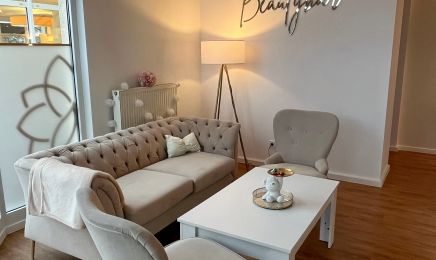 Beautybar: Kosmetikstudio in Lich