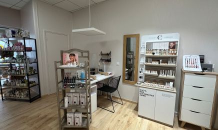 Institut Magalie beauté : Institut de beauté à Mezin