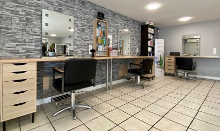 Klarys Coiffure Chemin Long : Barbier à Mérignac