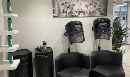 Stephanie B Coiffure : Coiffeur à Sèvres
