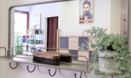HAIR TOP Coiffeur, Prothésiste capillaire, Perruquier agréé : Coiffeur à Lyon