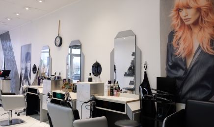 Masculin Féminin - Coiffeur : Coiffeur à Décines-Charpieu