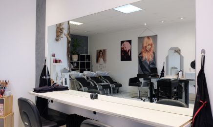 Masculin Féminin - Coiffeur : Coiffeur à Décines-Charpieu