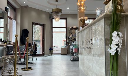 FLORYA Hair & Beauty: Kosmetikstudio in Frankfurt am Main