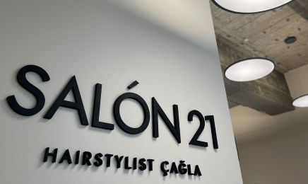 Salon 21 Hairstylist Cagla: Friseur in Darmstadt