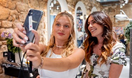 Lea Caminade : Coiffeur à Paris