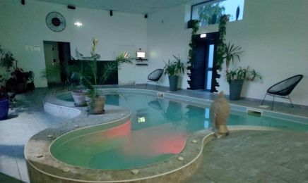 Le Carré Zen : Spa à Le Thour