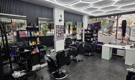 Ikoko Barber and Beauty Lounge: Barbershop in Essen
