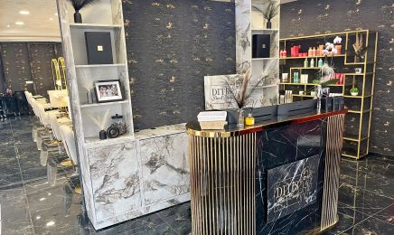 Diti's Hair & Beauty: Friseur in Freigericht