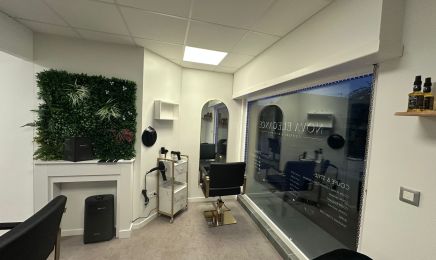 Nova Élégance - Coiffure & Bien-être  : Institut de beauté à La Wantzenau