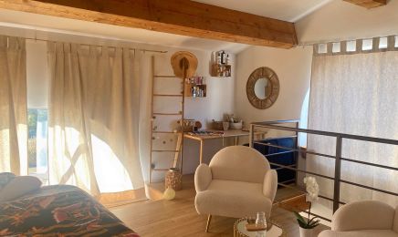 L'Essence Espace Bien-Être  : Institut de beauté à Aimargues