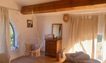 L'Essence Espace Bien-Être  : Institut de beauté à Aimargues