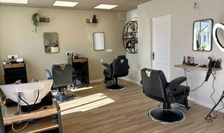 Melissa geai par Camille : Institut de beauté à Saint-Gilles-Croix-de-Vie