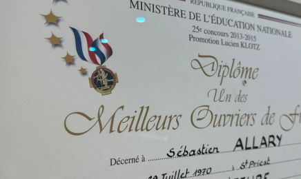 SAGA COIFFURE Meilleur Ouvrier de France : Coiffeur à Lyon