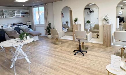 Melissa geai par Camille : Institut de beauté à Saint-Gilles-Croix-de-Vie