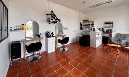 Le Salon Authentique  : Coiffeur à Broué