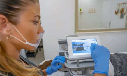 Anti-Aging Solutions Studio 2k21 : Institut de beauté à Six-Fours-les-Plages 