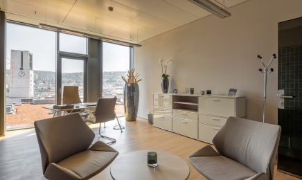 Kübra Türkyilmaz: Kosmetikstudio in Stuttgart