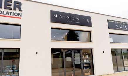 Maison LB : Coiffeur à Valaurie