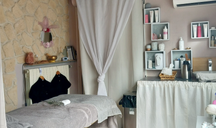 Beautés Nomades  : Institut de beauté à La Bastidonne