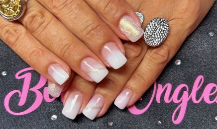 Rose Bomb’ongles : Manucure à Yssingeaux