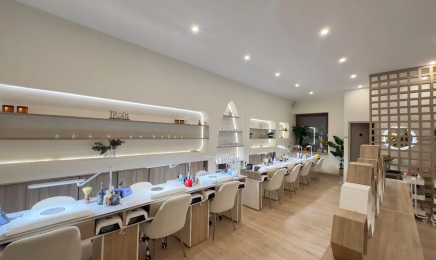 Juliet - Salon de Beauté: Nagelstudio in Hamburg