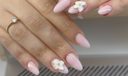 Infinity Esthetique  : Manucure à Paris