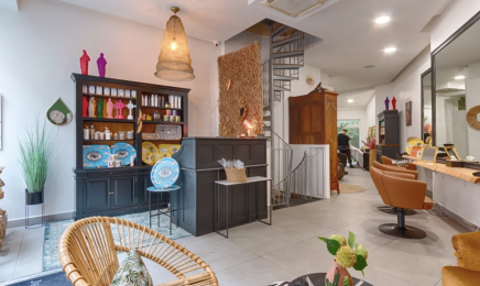 Julien LR  : Coiffeur à Paris