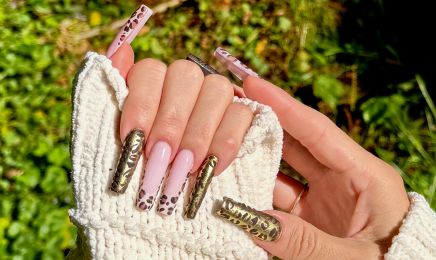 CALAMITY NAILS  : Manucure à Besançon