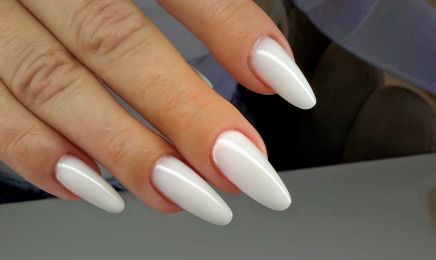 NEW GLOW BEAUTY  : Manucure à Grimbergen
