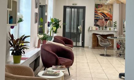 Le Molière  : Coiffeur à Nîmes