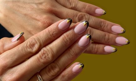 Les ongles de July : Institut de beauté à Villevieille