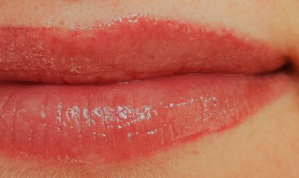 Graphye au service des Reines de Beaute : Manucure à Lesneven