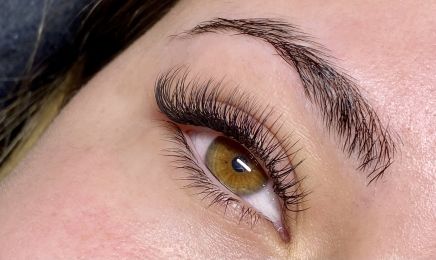 CAROLINA BEAUTY - Extensions de cils, Microblading, Candy Lips & Tâches de rousseur : Institut de beauté à Le Haillan