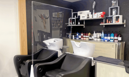 A&J - Coiffeur mixte et Barber : Coiffeur à Challes-les-Eaux