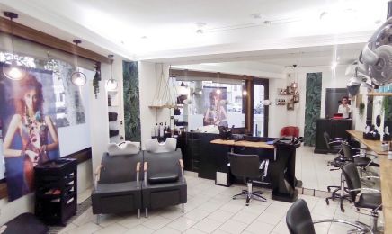 O Petit Salon : Coiffeur à Albi