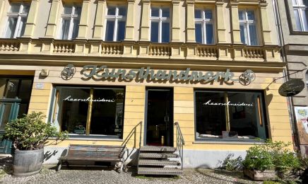 Haarschneiderei: Friseur in Berlin