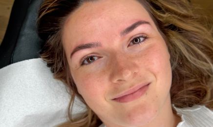 Laura Make Up and brow : Institut de beauté à La Garde