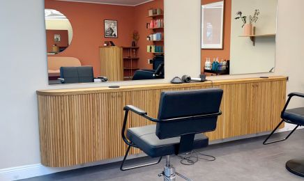JOVICA: Friseur in Hamburg