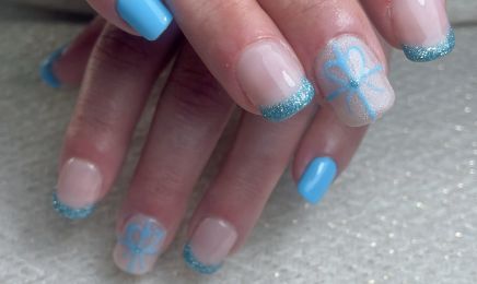 MELA NAILS - Spécialiste en Ongles : Manucure à Prignac-et-Marcamps
