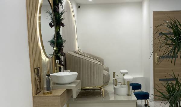 Magic Al Nails Studio