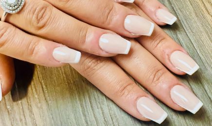 Amly Beauté : Manucure à Toulouse