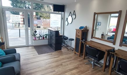 Sacha : Coiffeur à Noailles