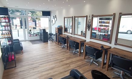 Sacha : Coiffeur à Noailles