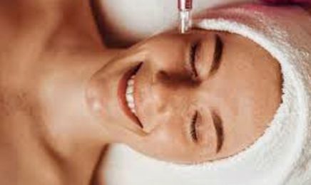 Le Centre Dermo-Cosmétique : Coiffeur à Plaisir