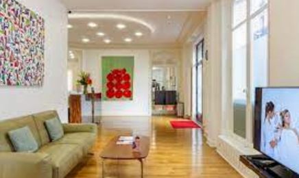 Nuevaderm Médecine Esthétique & Laser : Soins peau, Électrolyse & Radiofréquence : Institut de beauté à Paris