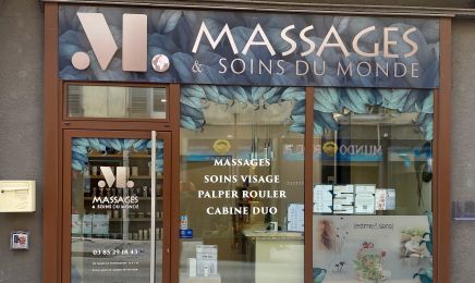 Massages et Soins du Monde : Manucure à Mâcon
